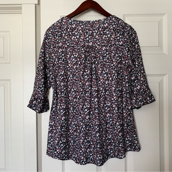 NWOT Women’s Black w/Floral Square Neck Blouse, 3/4 flare sleeve Size L - Picture 9 of 9
